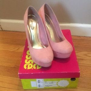 Peach heels